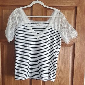 Women's Striped Lace Sleeve Top